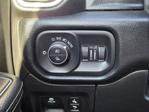 Used 2021 RAM 1500 Laramie w/ Laramie Southwest Edition AWD/4WD image 27