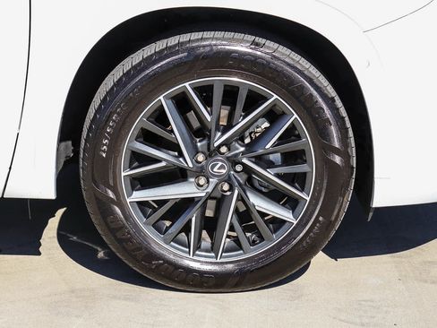 Certified 2025 Lexus TX 350 AWD w/ Technology Package image 9