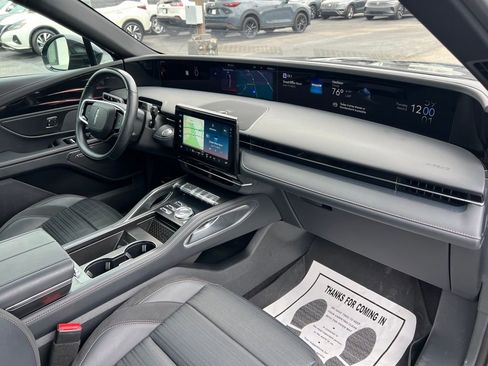 Used 2024 Lincoln Nautilus Reserve w/ Equipment Group 202A image 26