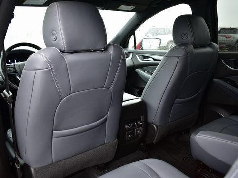 Used 2023 Buick Enclave Premium w/ Experience Buick Package image 22