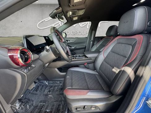 Used 2026 Chevrolet Equinox RS w/ LPO, Floor Liner Package FWD image 19