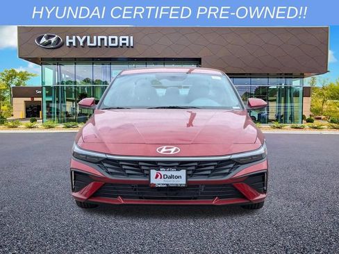 Used 2025 Hyundai Elantra Hybrid FWD image 2
