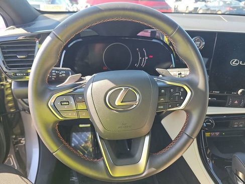 Used 2024 Lexus NX 250 FWD image 17