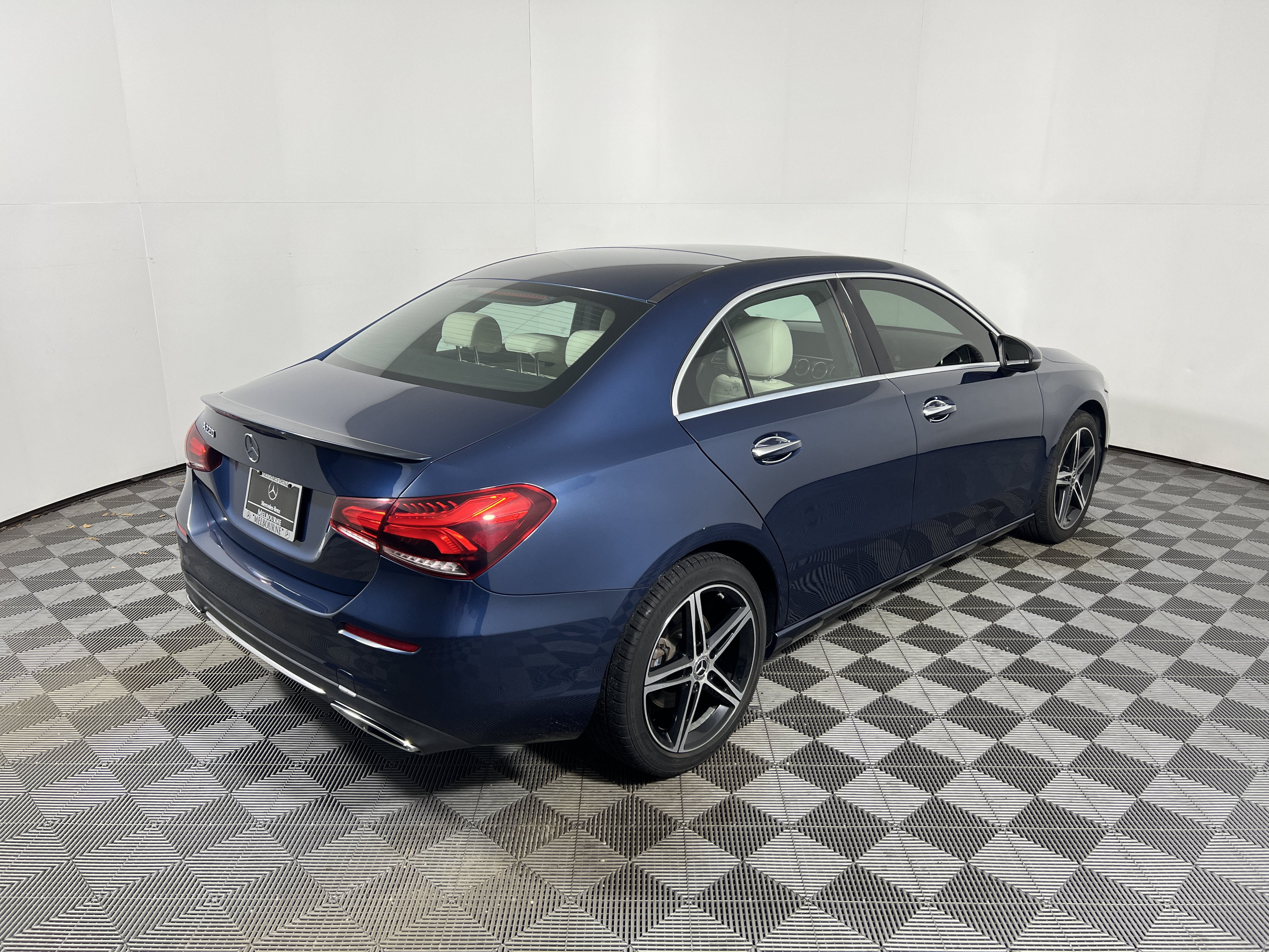 Used 2019 Mercedes-Benz A 220 image 5