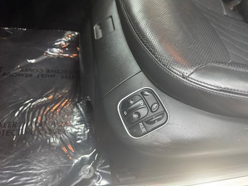 Used 2009 Mercedes-Benz SL 550 image 22