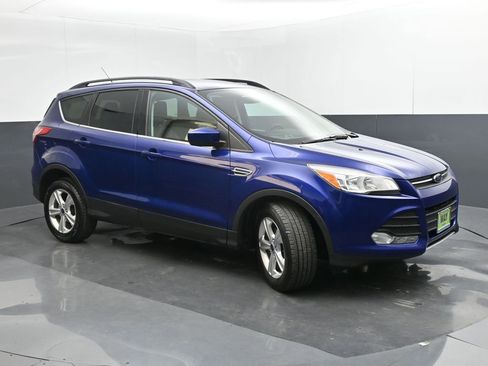 Used 2014 Ford Escape SE w/ Equipment Group 201A image 7