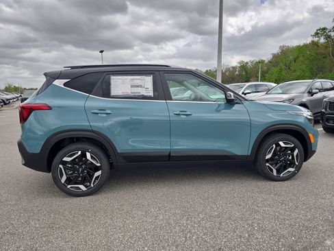 New 2026 Kia Seltos SX image 9