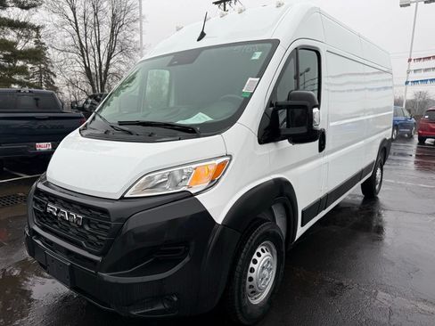Used 2024 RAM ProMaster 2500 FWD image 7