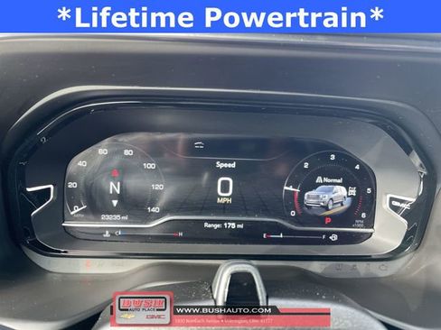 Used 2024 GMC Yukon XL Denali Ultimate image 11