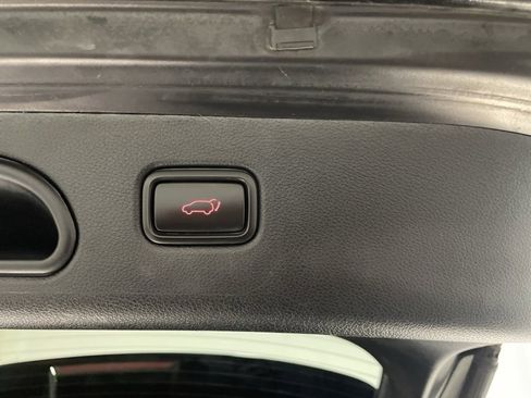 Used 2020 Kia Sportage EX image 9