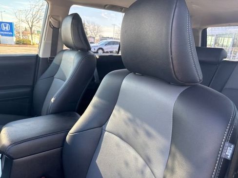 Used 2021 Toyota 4Runner SR5 Premium w/ Moonroof Package image 12