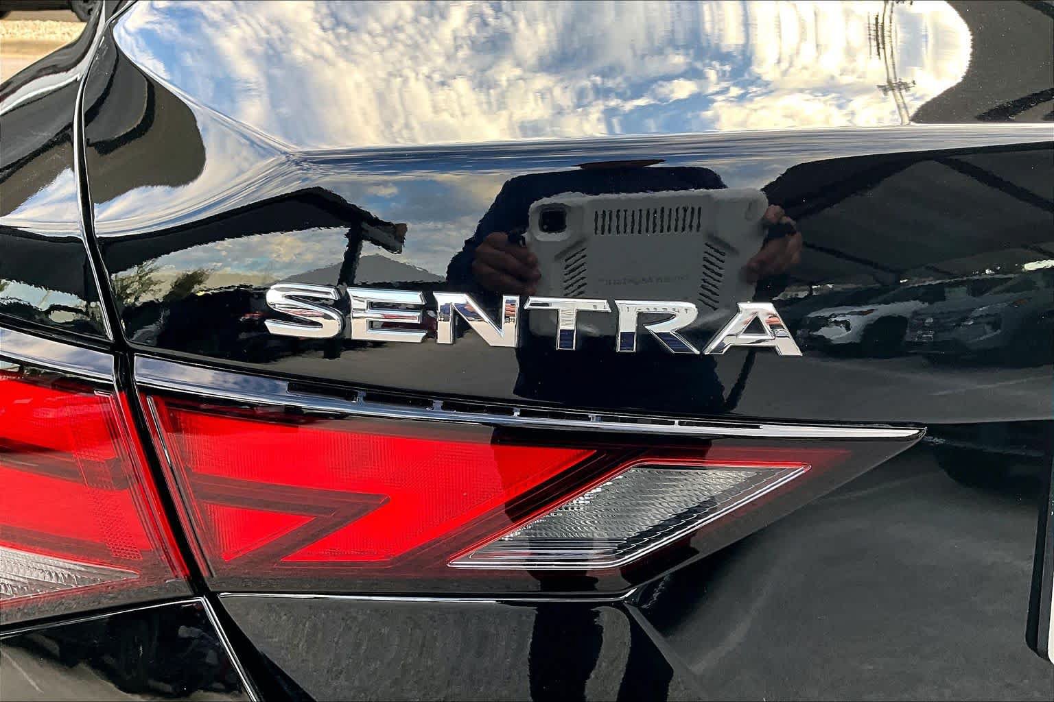 Used 2025 Nissan Sentra SV w/ All-Weather Package FWD image 9