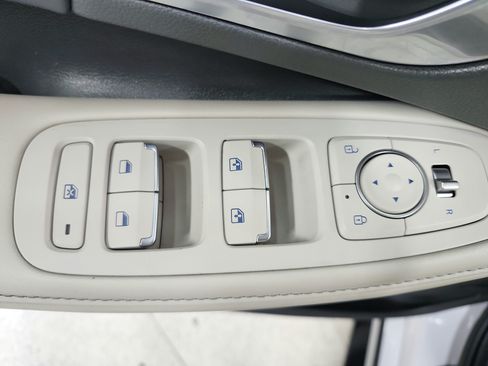 Used 2023 Hyundai Sonata Limited FWD image 40