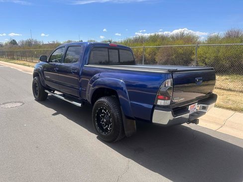 Used 2014 Toyota Tacoma 4x4 Double Cab w/ TRD Sport Package image 3