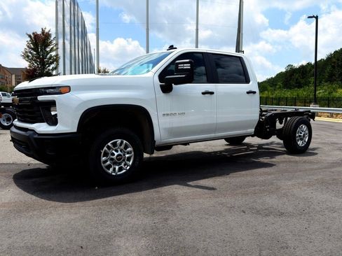 New 2026 Chevrolet Silverado 2500 W/T w/ WT Convenience Package AWD/4WD image 11