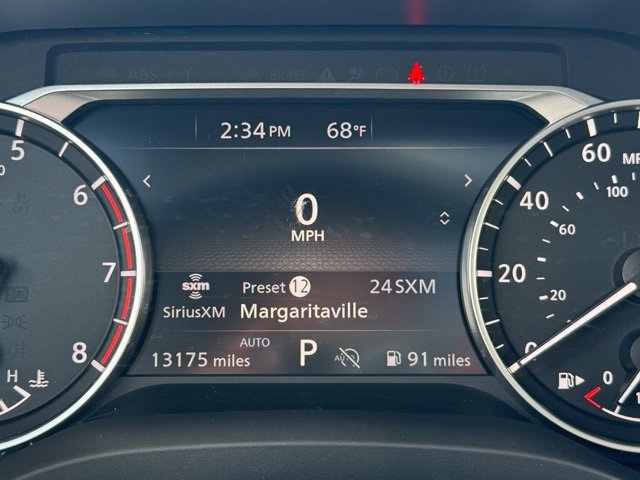 Used 2025 Nissan Rogue SV w/ SV Premium Package AWD/4WD image 12