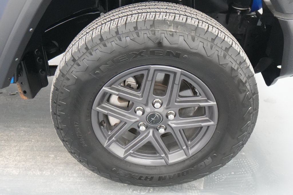 Used 2024 Jeep Wrangler Unlimited Sport AWD/4WD image 12