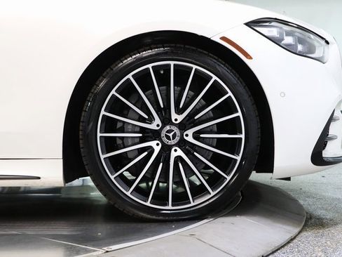 Used 2022 Mercedes-Benz S 500 4MATIC image 15