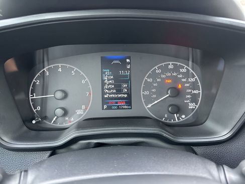 Used 2025 Toyota Corolla LE image 19