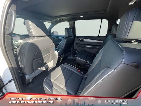 New 2025 Buick Enclave Sport Touring w/ Super Cruise Package image 26