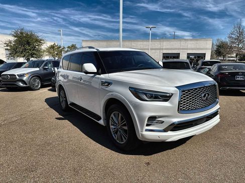 Used 2022 INFINITI QX80 Luxe w/ Cargo Package image 11