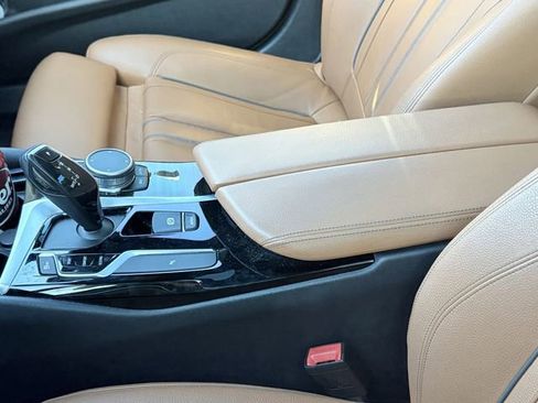 Used 2020 BMW 530i w/ Premium Package RWD image 7