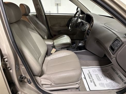 Used 2006 Hyundai Elantra Limited image 21
