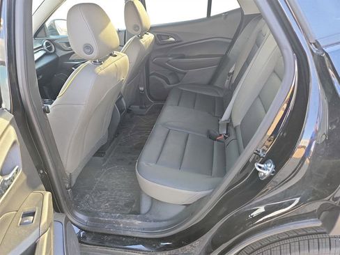 Used 2025 Chevrolet Trax ACTIV w/ Driver Confidence Package FWD image 26