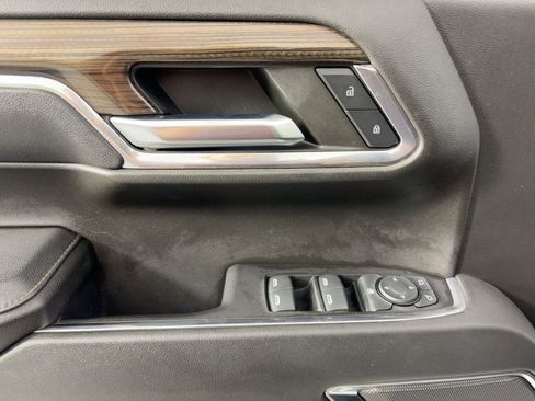 Used 2023 Chevrolet Silverado 1500 LT Trail Boss w/ Protection Package image 12