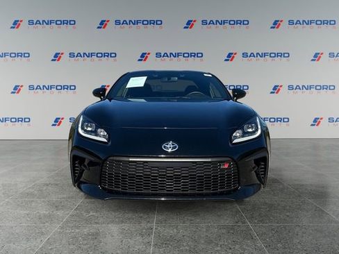 Used 2024 Toyota GR86 Premium image 8