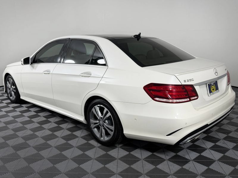 Used 2014 Mercedes-Benz E 250 BlueTEC 4MATIC Sedan image 62