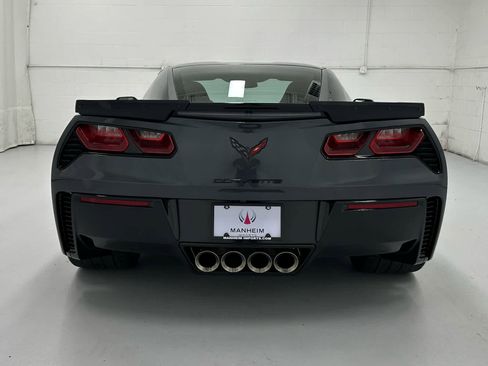 Used 2018 Chevrolet Corvette Grand Sport w/ Carbon Flash Badge Package RWD image 7