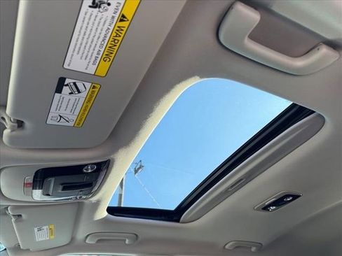 New 2026 Kia Seltos EX w/ EX Sunroof Package image 24