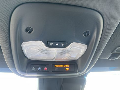 Used 2022 Chevrolet TrailBlazer RS image 23