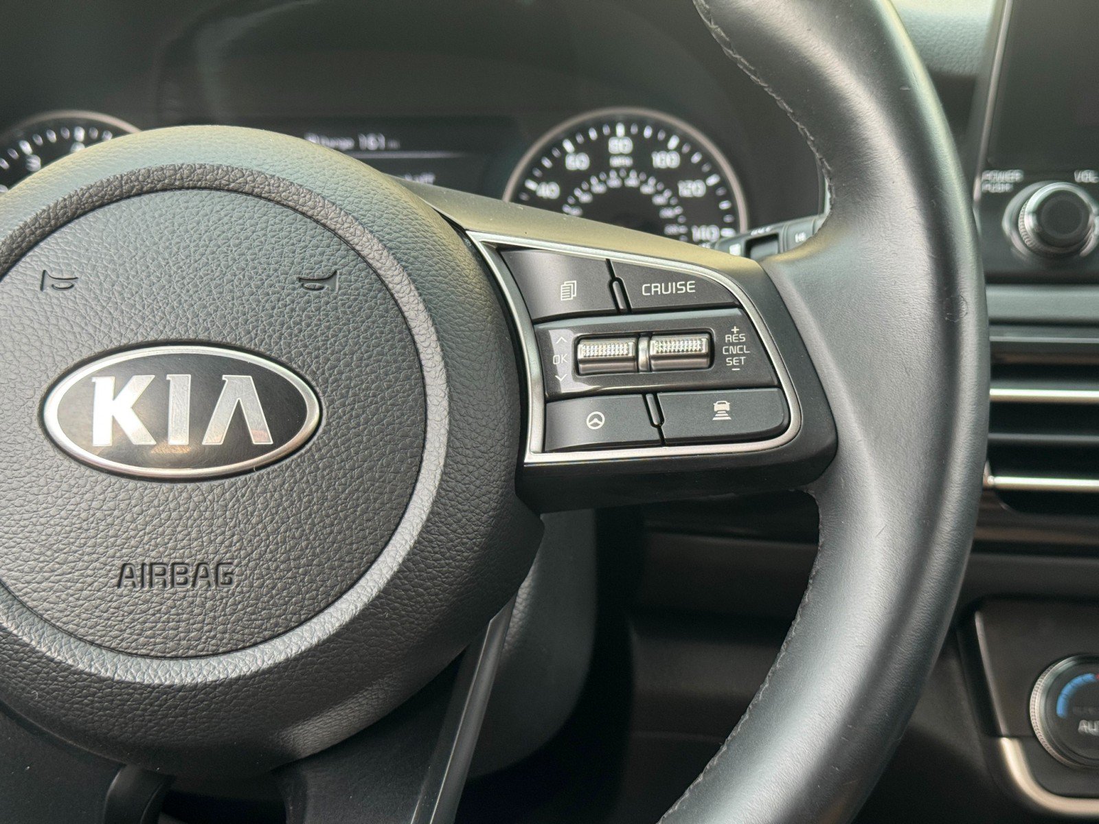 Used 2021 Kia Seltos SX w/ SX Sunroof Package AWD/4WD image 21