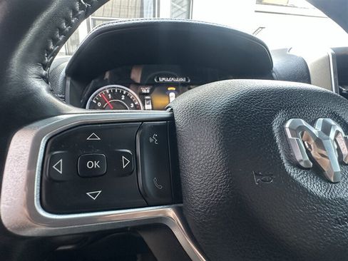 Used 2024 RAM 2500 Laramie w/ Towing Technology Group AWD/4WD image 15