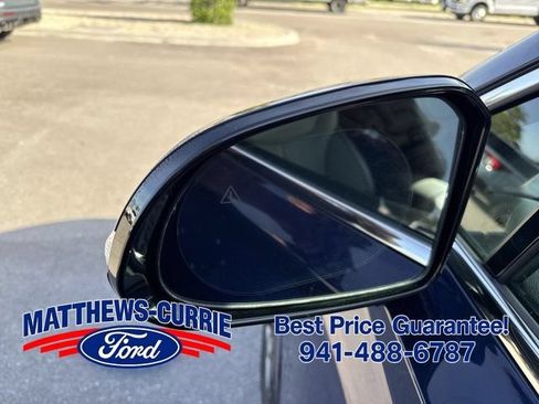 Used 2023 Hyundai Santa Fe Limited w/ Cargo Package AWD/4WD image 8
