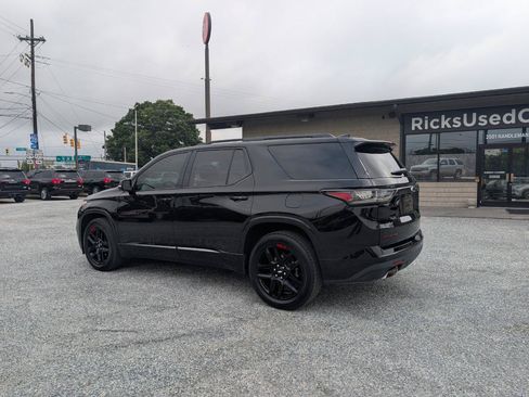 Used 2018 Chevrolet Traverse Premier w/ Redline Edition FWD image 9