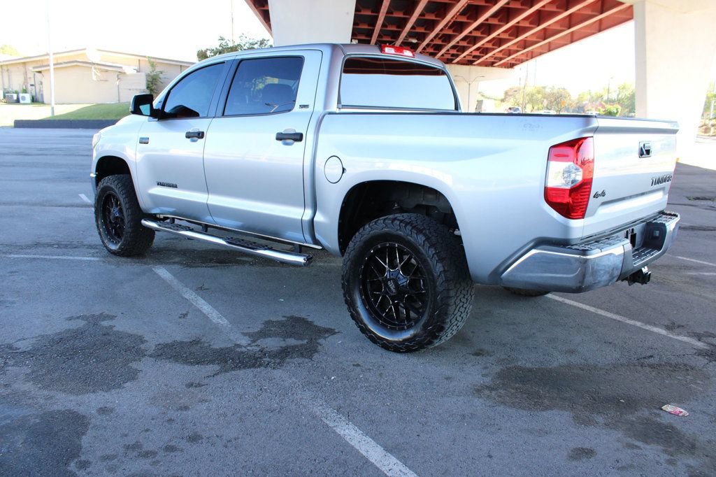 Used 2018 Toyota Tundra SR5 w/ SR5 Upgrade Package AWD/4WD image 8