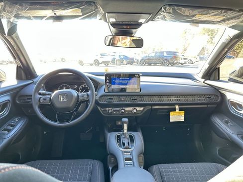 New 2026 Honda HR-V Sport image 24