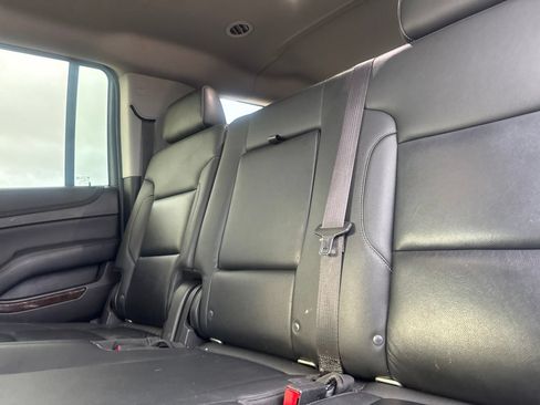 Used 2020 Chevrolet Suburban LT w/ Texas Edition Package RWD image 39