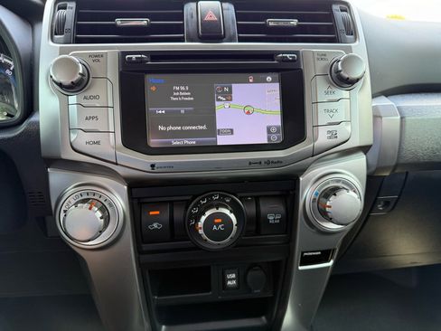 Used 2019 Toyota 4Runner SR5 image 29