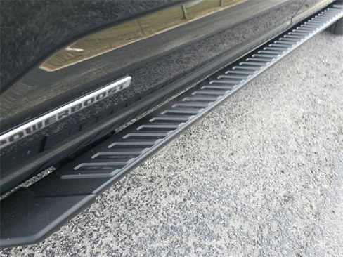 Used 2023 Ford F150 XLT w/ Equipment Group 302A High image 11