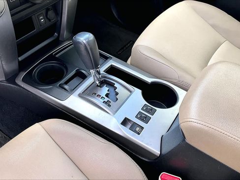 Used 2014 Toyota 4Runner SR5 Premium RWD image 16