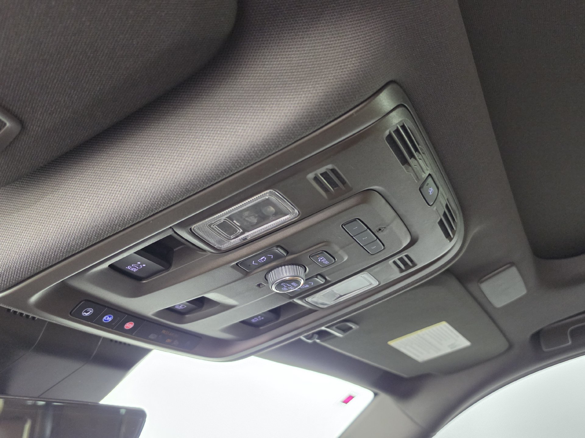Used 2021 Cadillac Escalade Sport w/ Driver Assist Tech Package AWD/4WD image 21