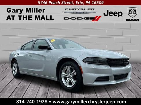 Used 2023 Dodge Charger SXT image 1