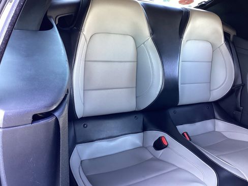 Used 2024 Ford Mustang GT Premium image 19