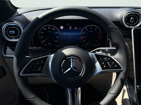 New 2026 Mercedes-Benz GLC 300 4MATIC image 11
