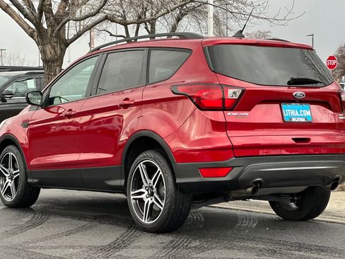Certified 2019 Ford Escape SEL image 6