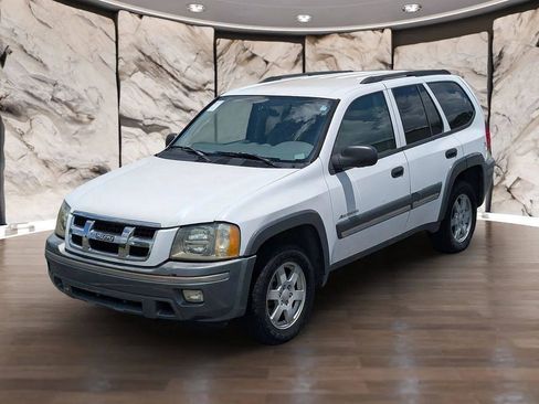 Used 2005 Isuzu Ascender S RWD image 3